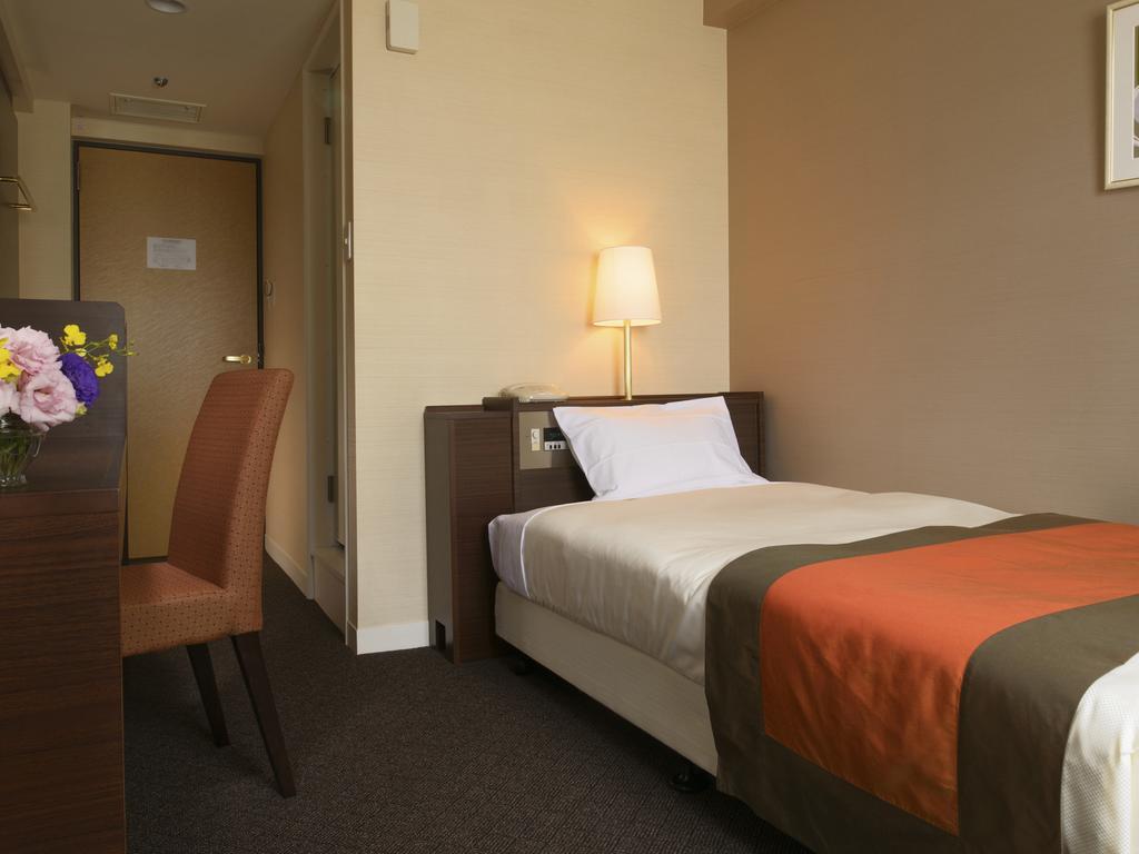 Hotel Crown Palais Aomori Exterior photo
