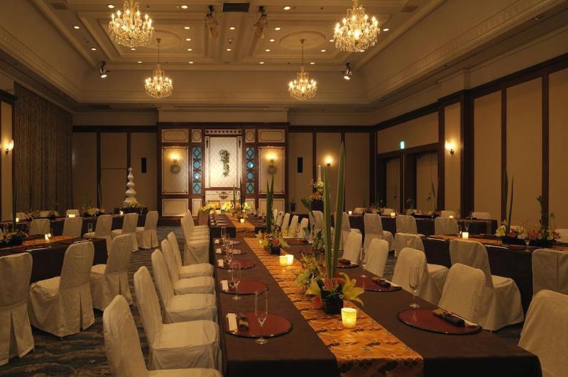 Hotel Crown Palais Aomori Exterior photo