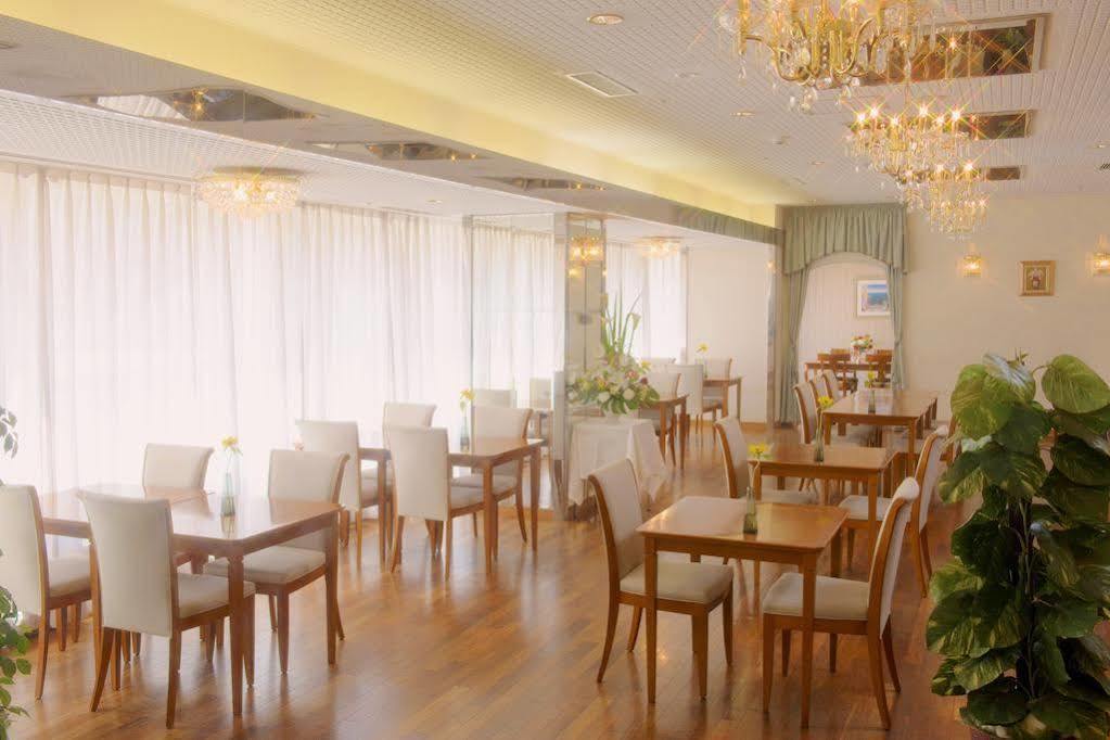 Hotel Crown Palais Aomori Exterior photo