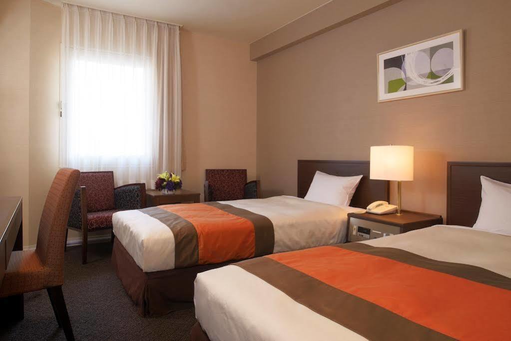 Hotel Crown Palais Aomori Exterior photo
